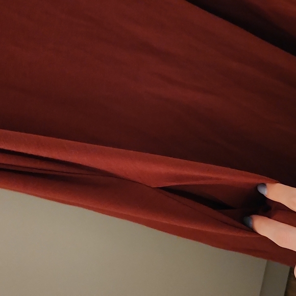 Fired Brick V-Neck Sleeveless Pocket Tunic | Small - Picture 3 of 5